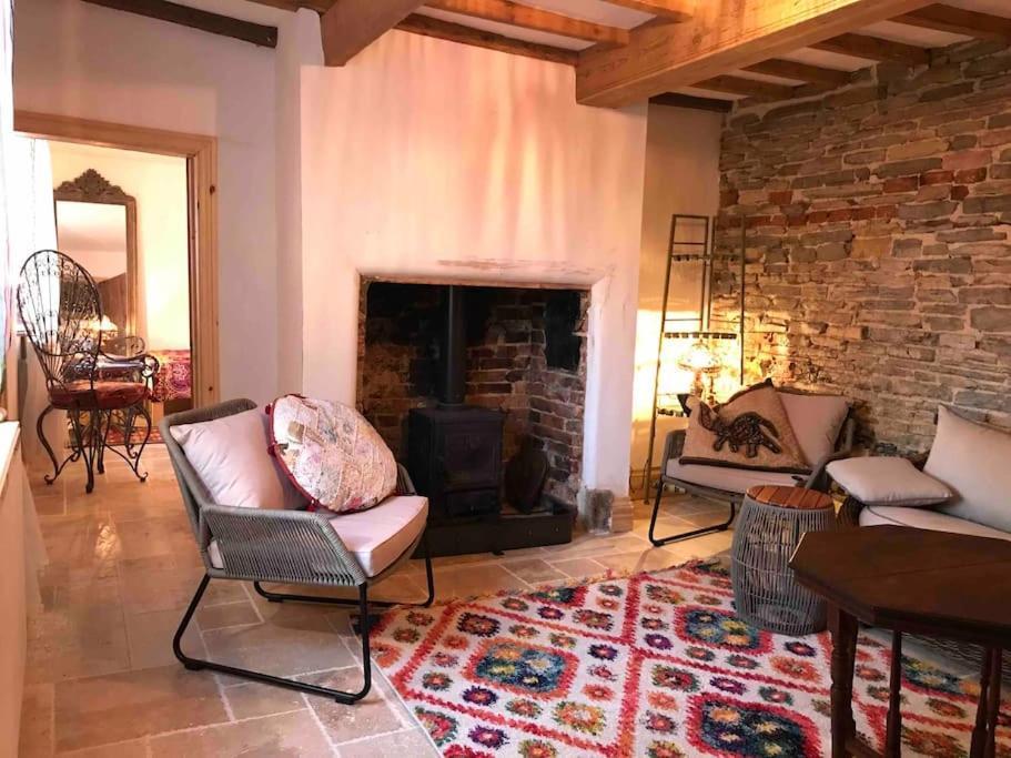 Priory Meadow Cottage Long Bennington Экстерьер фото